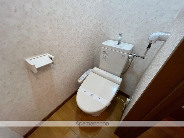 イーストウォームスの内装写真