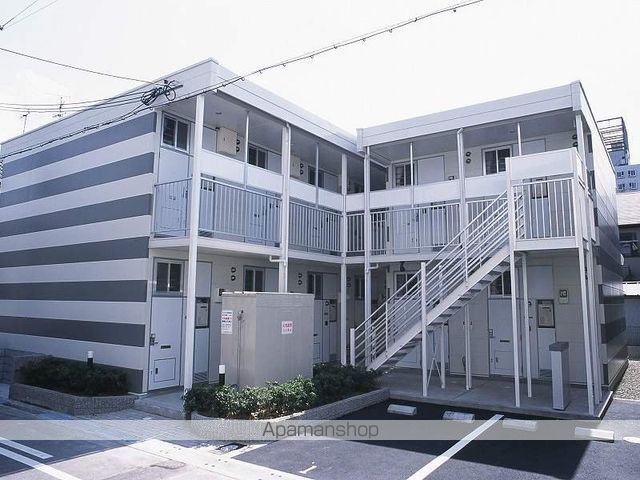 レオパレス諏訪の外観写真