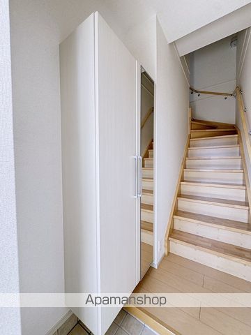 プリムローズ 2011の内装写真