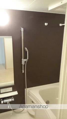 ラ プワールの内装写真
