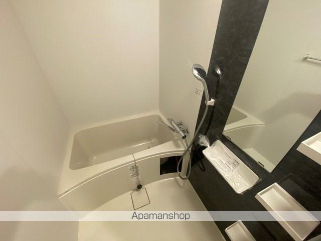 セレニテ東梅田アリエの内装写真
