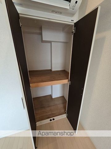 自由が丘フラワーマンションの内装写真
