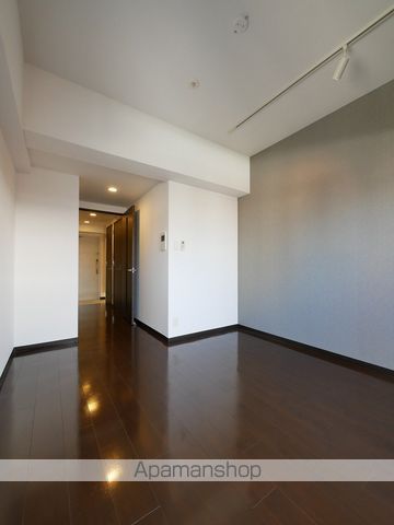 レジュールアッシュ梅田WEST GATEの内装写真