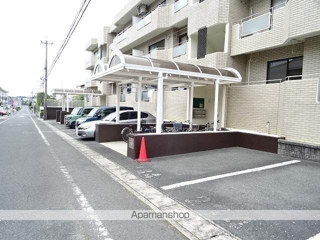 クレッセント佐鳴台の外観写真