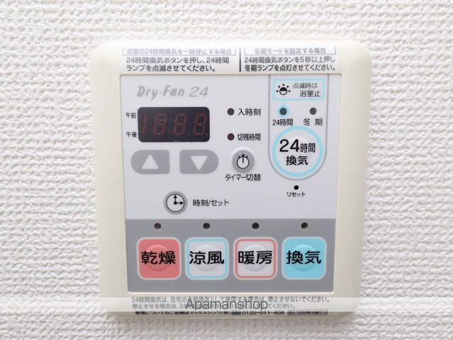 リヴシティ栄弐番館の内装写真