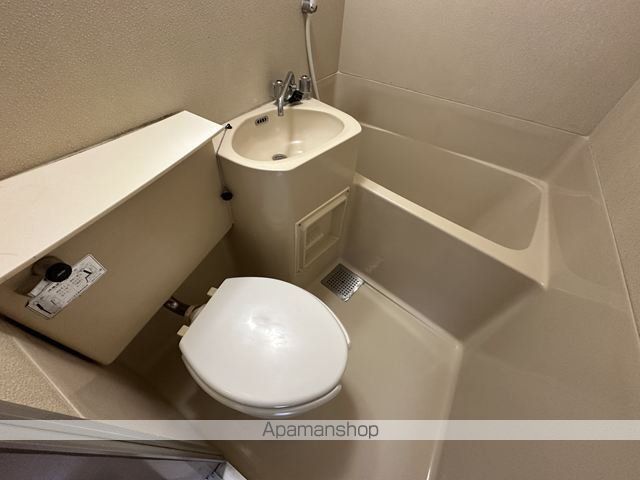 フォレスト新大阪の内装写真
