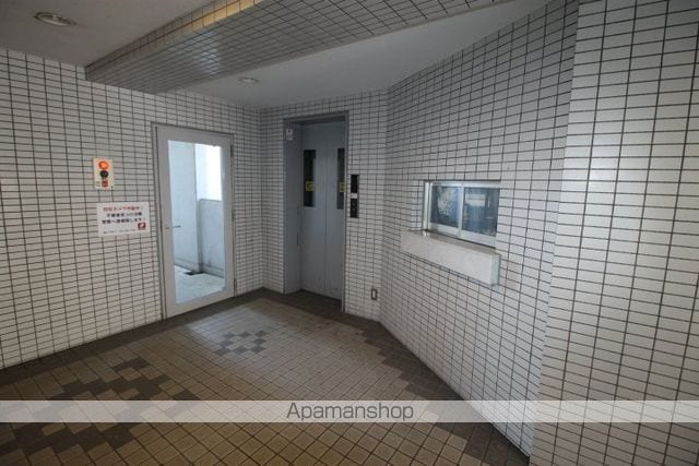 名古屋市東山線 高畑駅 徒歩3分 7階建 築33年の内装写真