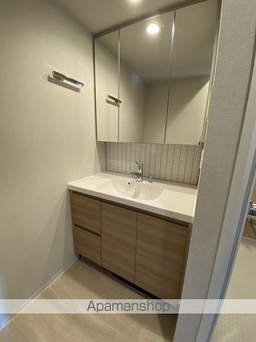 シーズンフラッツ青葉通一番町の内装写真