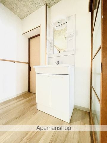 中宮森田貸家の内装写真