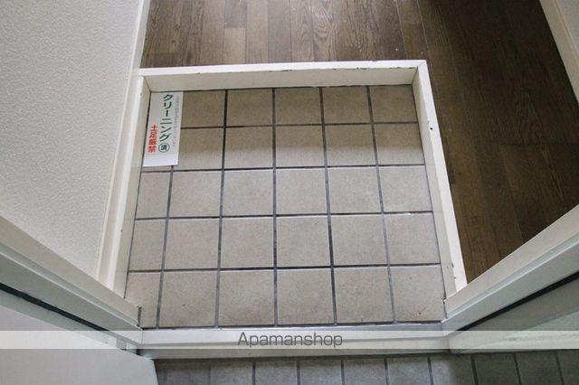 リブ山手の内装写真