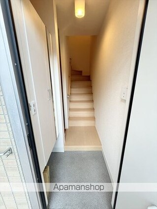和歌山県和歌山市紀三井寺[3LDK/79.86m2]の玄関