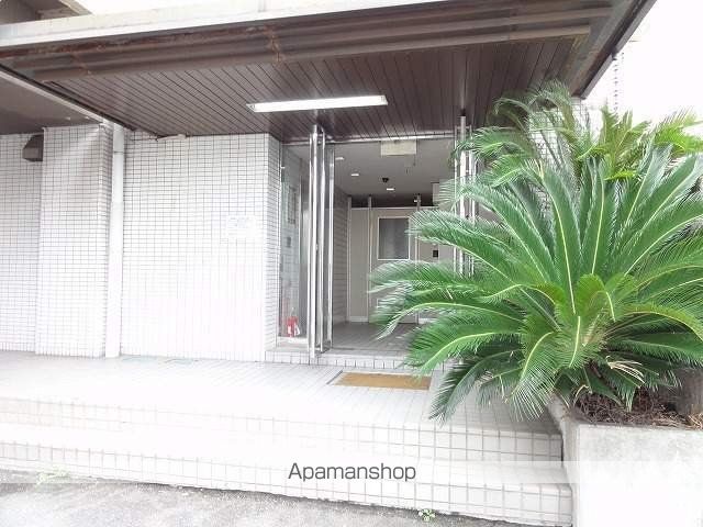 サニーコートの玄関写真