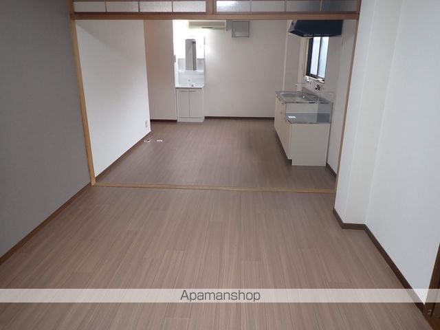 大久保大喜マンションの内装写真