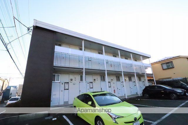レオパレスフィールドマーシュの外観写真