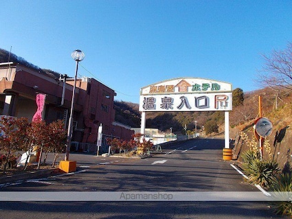 コリーヌ・オーブＡ[2LDK/51.67m2]の周辺4