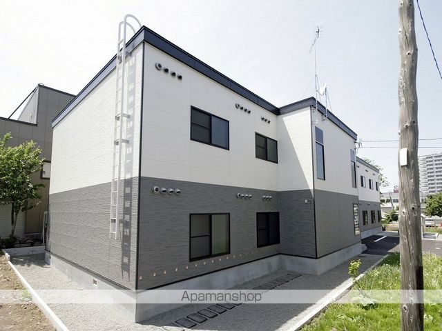 レオパレス西町北の外観写真