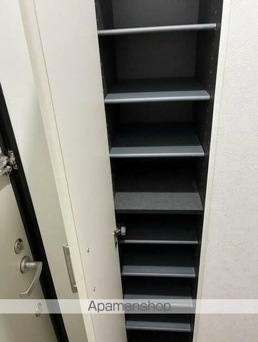 ヒルサイド西が丘の内装写真