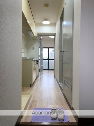 カームマンション明神町[1K/21m2]の玄関