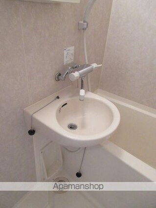 ロアール高円寺[1K/21.9m2]の洗面所