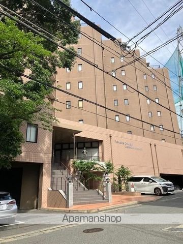 七隈文ヶ丘レジデンスの玄関写真