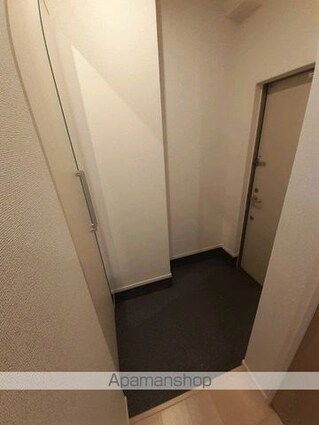 メゾン　ド　シエル[1LDK/50.58m2]の玄関