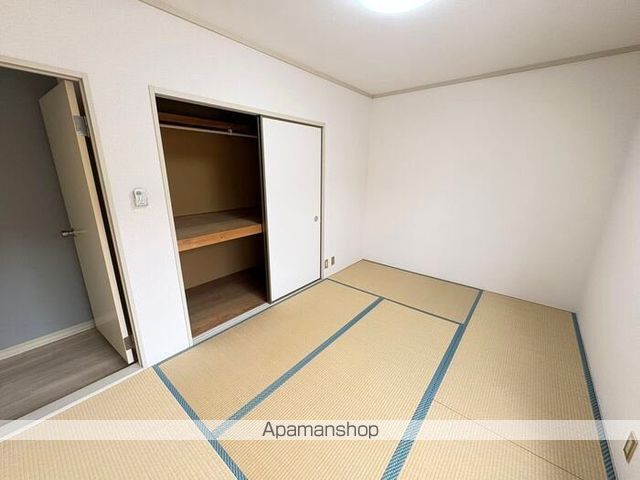 フレグランス パヒュームの内装写真