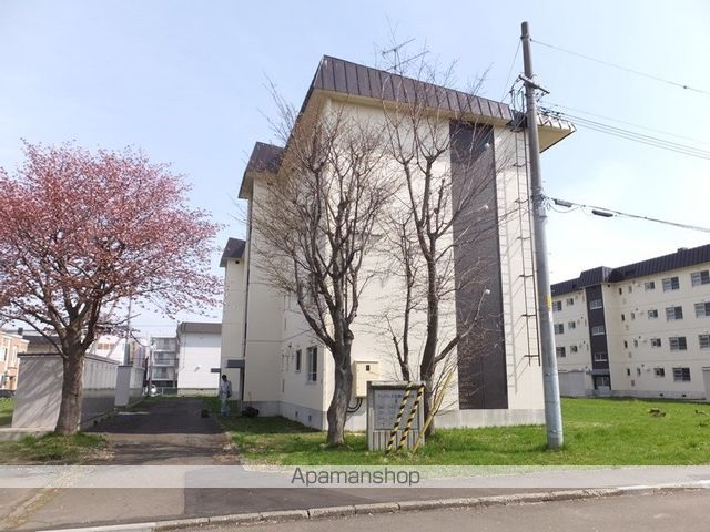 テレパレス北郷白石駅前1号棟の外観写真