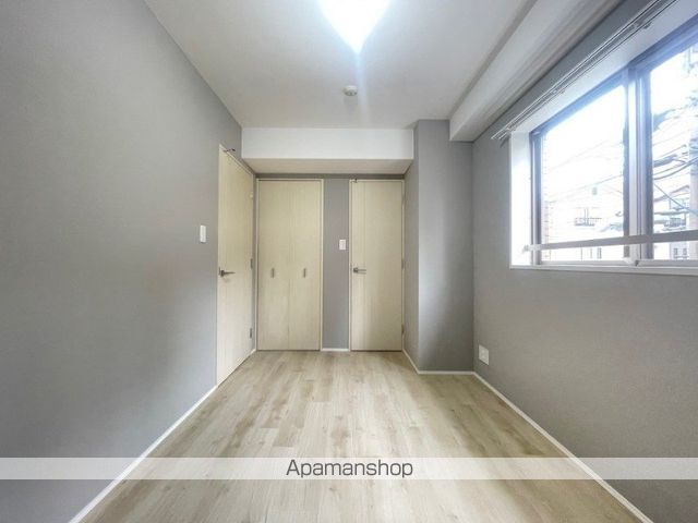 レジディア根岸の内装写真