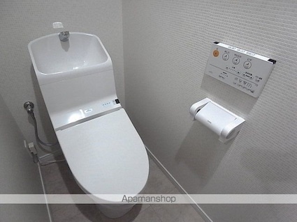 ＹＤビルディング[3LDK/70m2]のトイレ