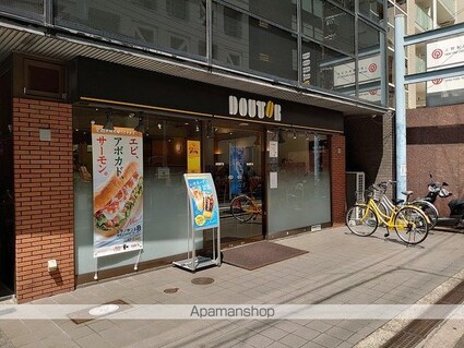 大阪府大阪市中央区道修町１丁目[1K/28.66m2]の周辺3