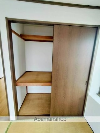 ハイタッチ[2DK/39.74m2]の収納