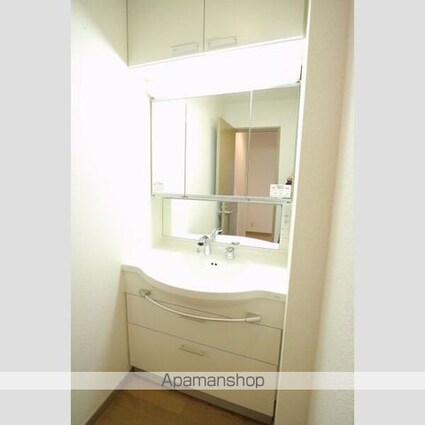 テラス日新[2LDK/75.71m2]の内装1