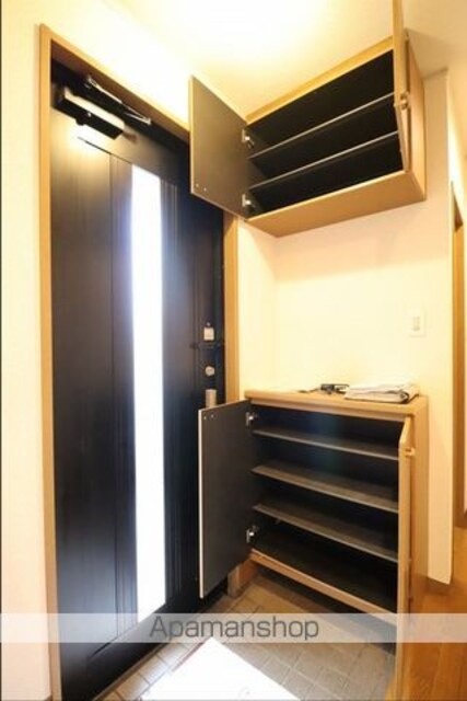 ロワゾブルーナミキ[3LDK/80.31m2]の内装2