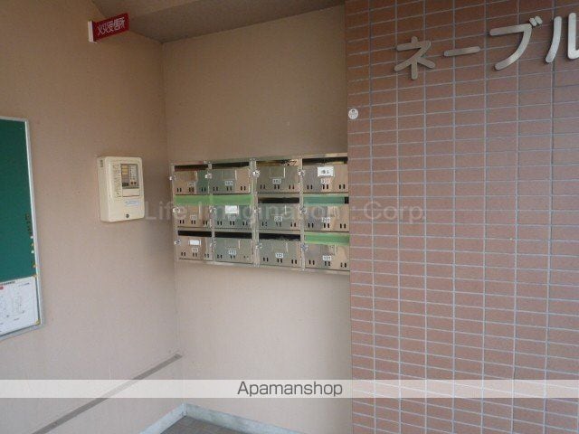 ネーブル壱番館の玄関写真