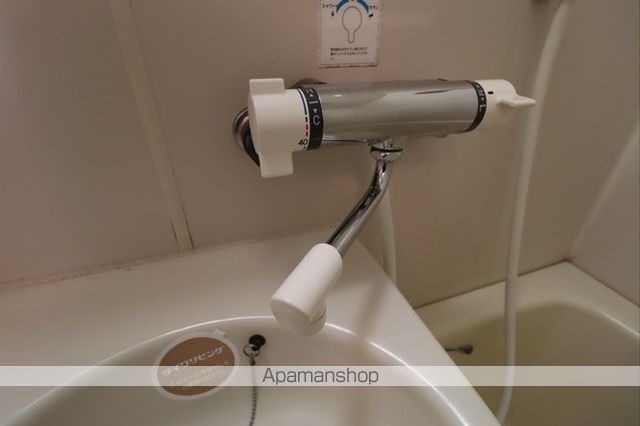 レジデンス高柳 A棟の内装写真