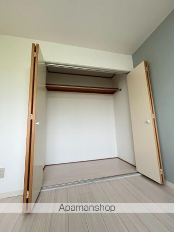 レジデンス板野の内装写真
