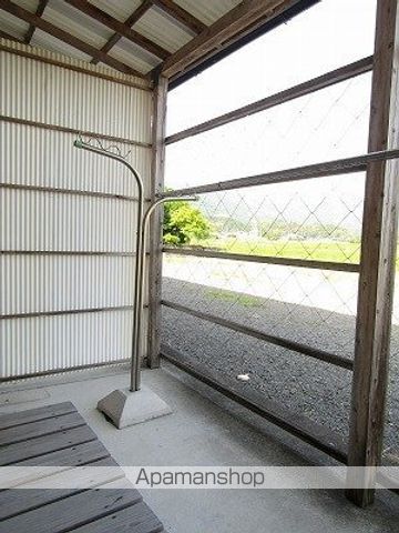 ロングハウスえびのの内装写真