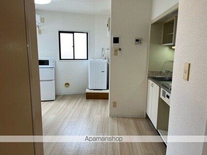 ＤＲホームズ大山[1R/16.99m2]のリビング・居間1