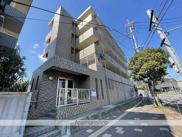 センチュリー伊敷の玄関写真