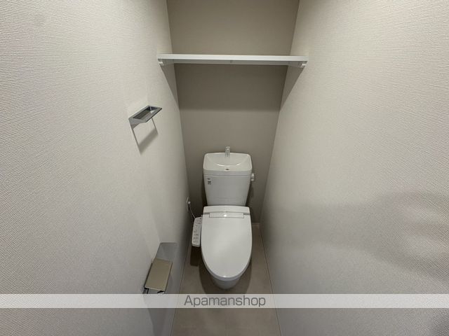 コンフォリア・リヴ淡路の内装写真