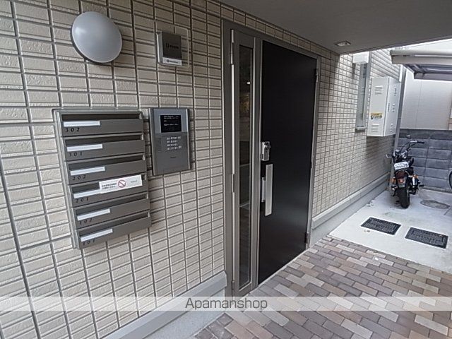 サニーコートの玄関写真