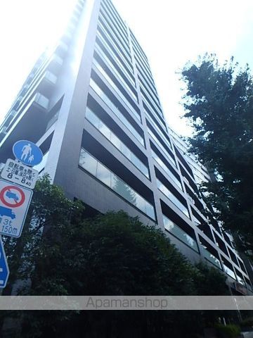 レジディア西麻布の外観写真