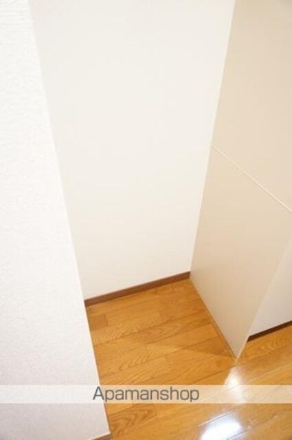 ティアラ三軒茶屋[1K/26.77m2]のリビング・居間6