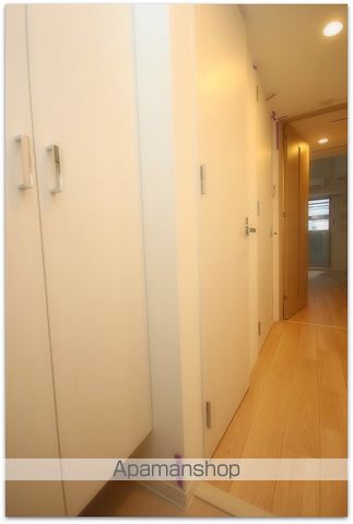 ESLEADOSAKA上本町GREASEの内装写真