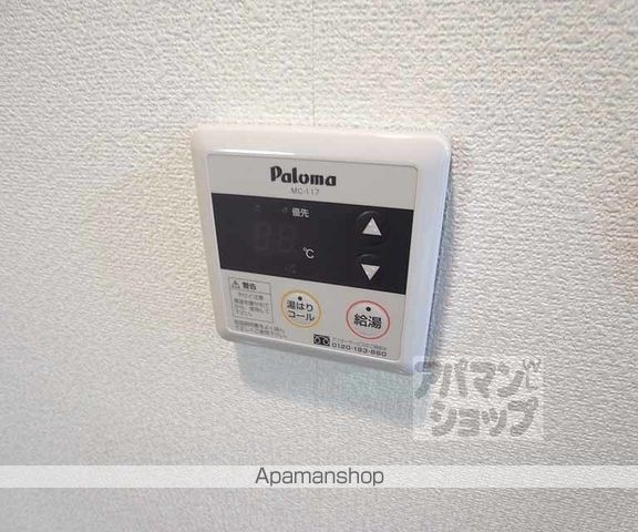 ミスター・キーズ西院の内装写真