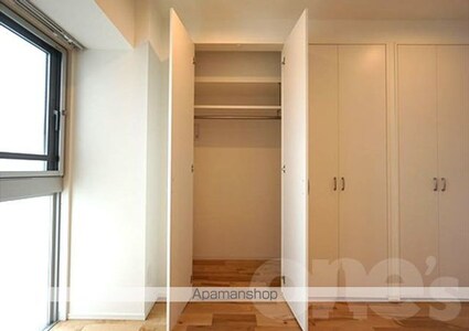 ＣＯＺＹ名城公園[1R/26.46m2]の収納