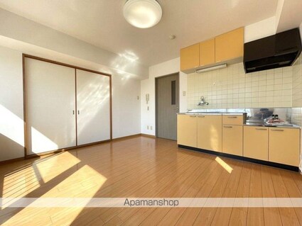 ロイヤルシティ参番館　若松町[2DK/45m2]の内装10