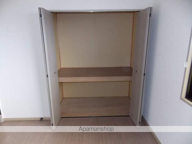 フラワーパークの内装写真