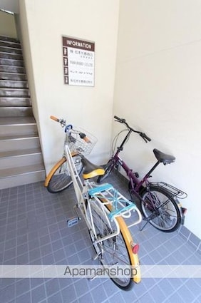 松本ビル（栗林）[1DK/36m2]の共用部3