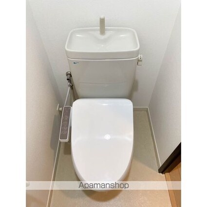 東京都渋谷区円山町[1R/32.74m2]のトイレ